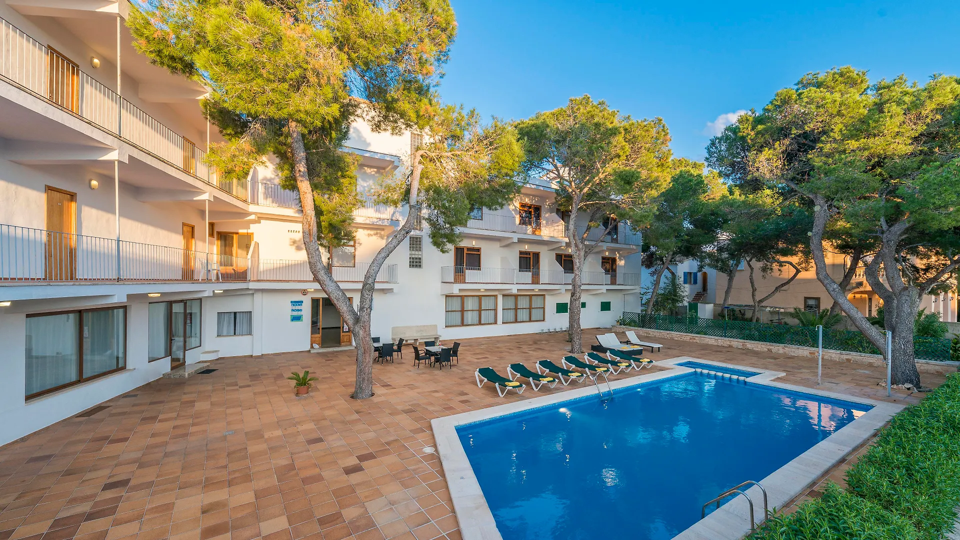 Hotel Santanyi Port  Cala Figuera (Mallorca)