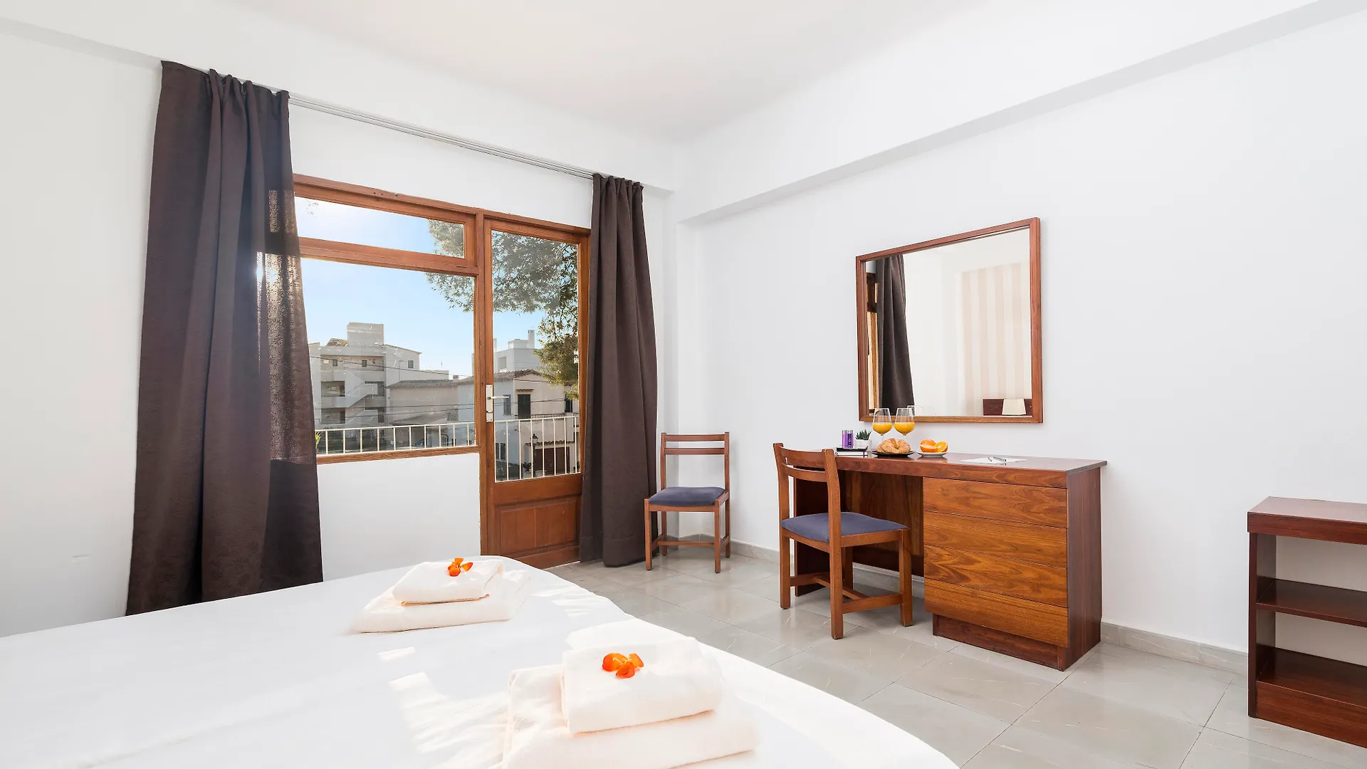 Hotel Santanyi Port Cala Figuera